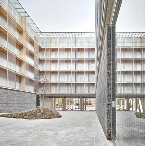 josemariacarrillorodriguez: 85 viviendas sociales en Cornellà / Peris+Toral.arquitecteshttps: