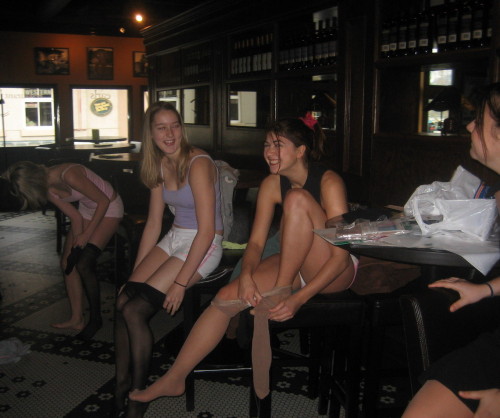 thepantyhosetights:  More #pantyhose #collants #tights : http://tights-fetish.blogspot.fr/ 