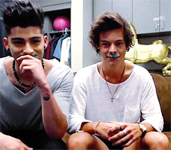 zaynsharold:  Zayn &amp; Harry → Jimmy Kimmel [x]  