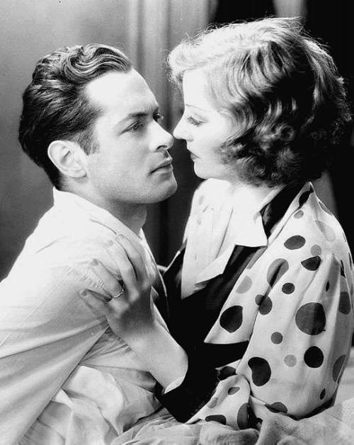 wehadfacesthen:Tallulah Bankhead and Robert Montgomery in the pre-Code drama Faithless  (Harry Beaum