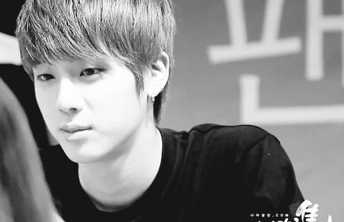 hoseok-ie:  40-42/50 gifs of pretty prince jin 