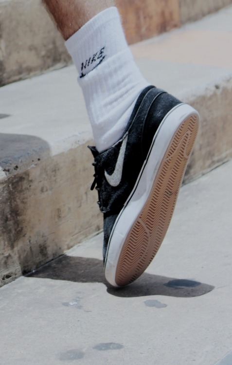 thisisdopenesss:  click here for dope/urban/skate blog 