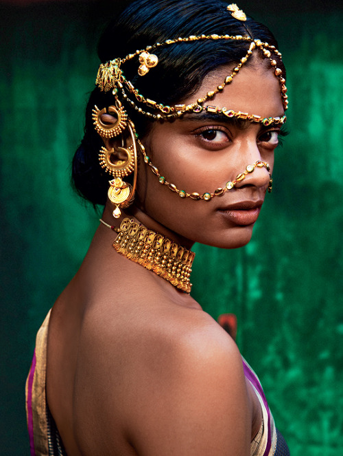 “Summer Palace” - Elle India 2013Photography: Tarun VishwaModels: Archana Akil Kumar &am