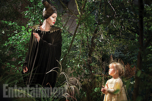 teamajolie-biz:  Only Vivienne, one of her and Brad Pitt’s youngest children, proved