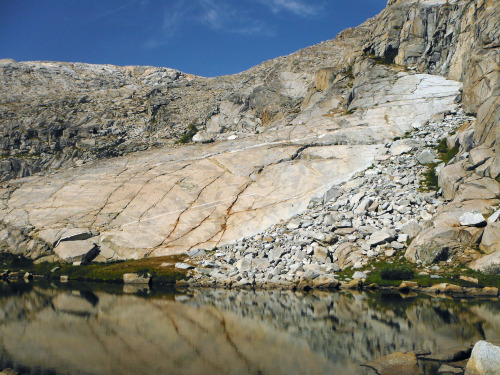 wildernessjournals:Old Squaw Lake, Western Pinnacles Lakes Basin, John Muir Wilderness, Sierra Nevad