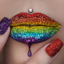 nailpornography:  glittery rainbow lips &amp; nails