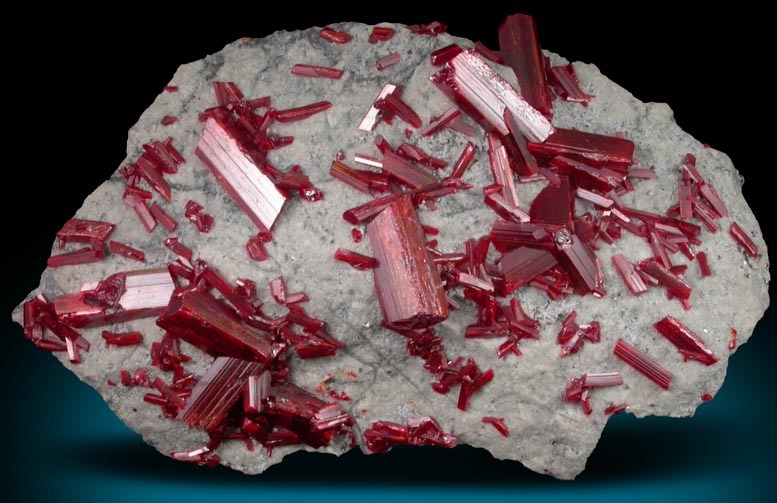 ifuckingloveminerals:  le-coeur-dor:  ifuckingloveminerals:  TONIGHT SHIT’S ABOUT