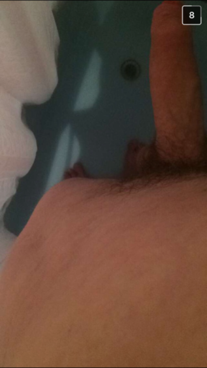 hotfamousmen:  Giles Potter