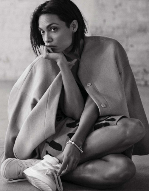 thechanelmuse:Rosario Dawson photographed by David Roemer and styled by Nicolas Klam for Grazia Fran