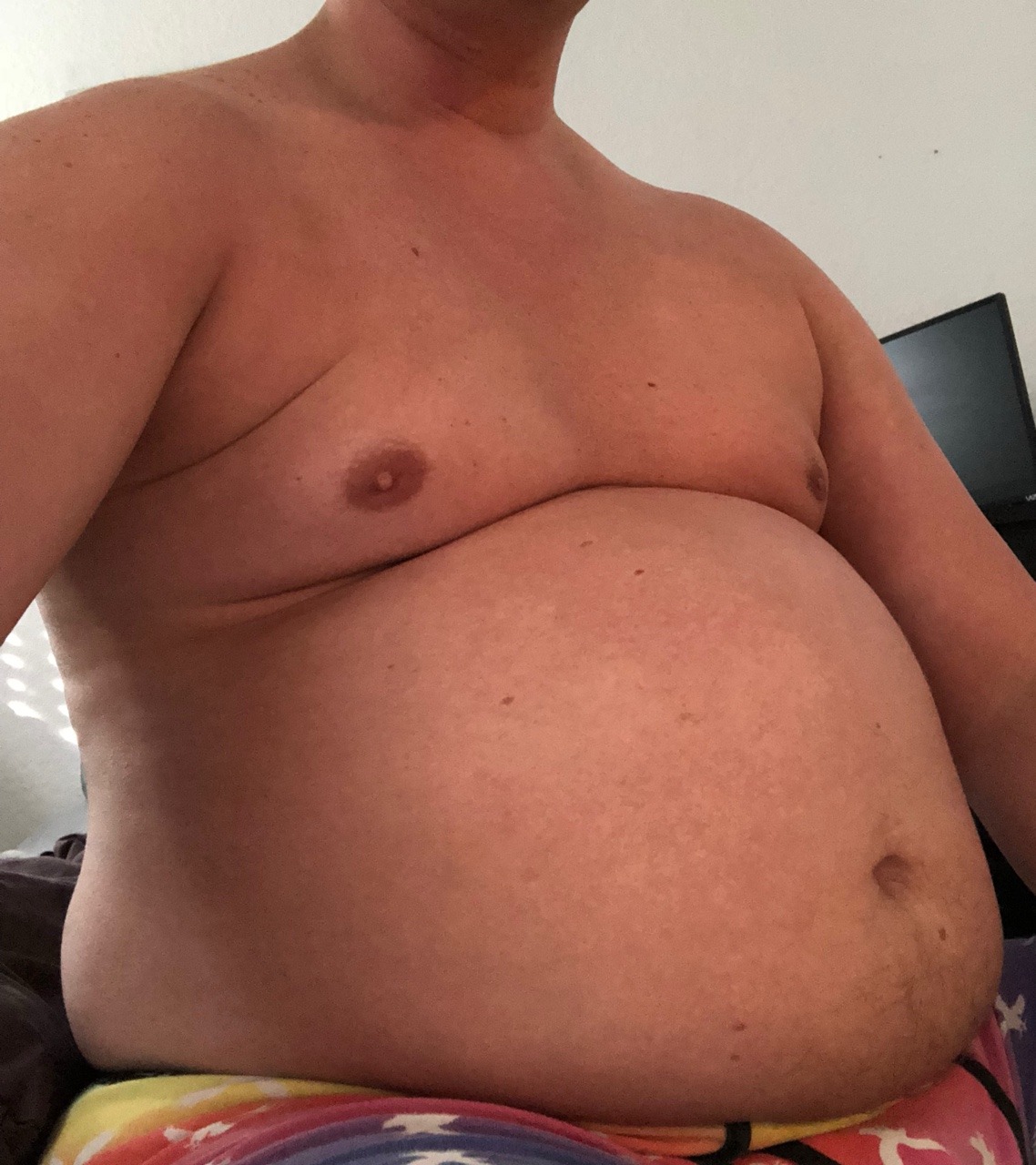 gluttonyislife:  Vacation Belly. Ate like a pig the whole time. It’s no wonder