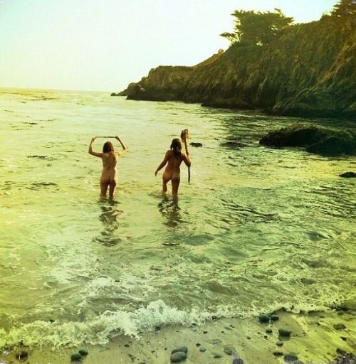 traveler-wanderer:  My favorite adventure consisted of a secret beach and some skinny dipping. :)  T