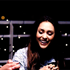 Lindsey Morgan Gifs