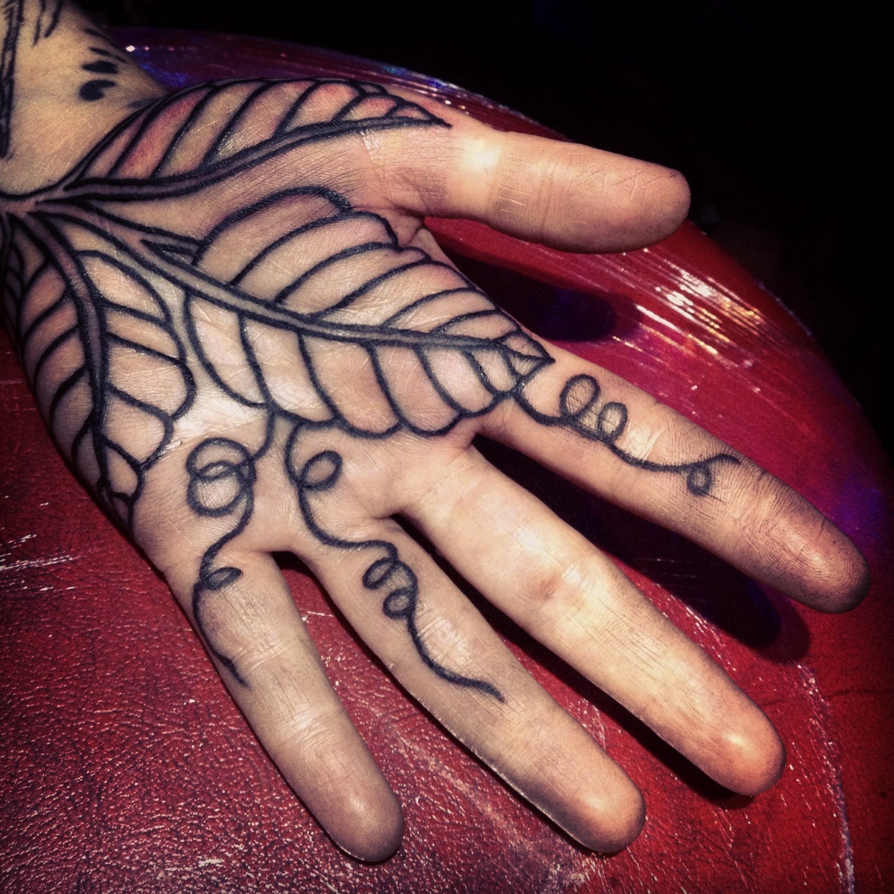 modificationinspiration:
“namesofthedead:
“ Leaves and tendrils on the palm of one of the toughest ladies I know
”