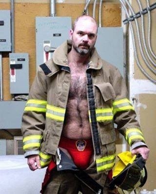  My two hairy men blogs: http://sambrcln.tumblr.com/archive http://hairysex.tumblr.com/archive