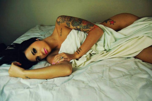 we-require-more-tatooed-girls:  More @ http://we-require-more-tatooed-girls.tumblr.com