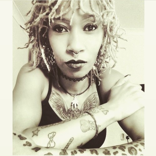 blackgirlsinked:  @rastablondie ✌🏾️💋 Thanks for sharing InkLover!!