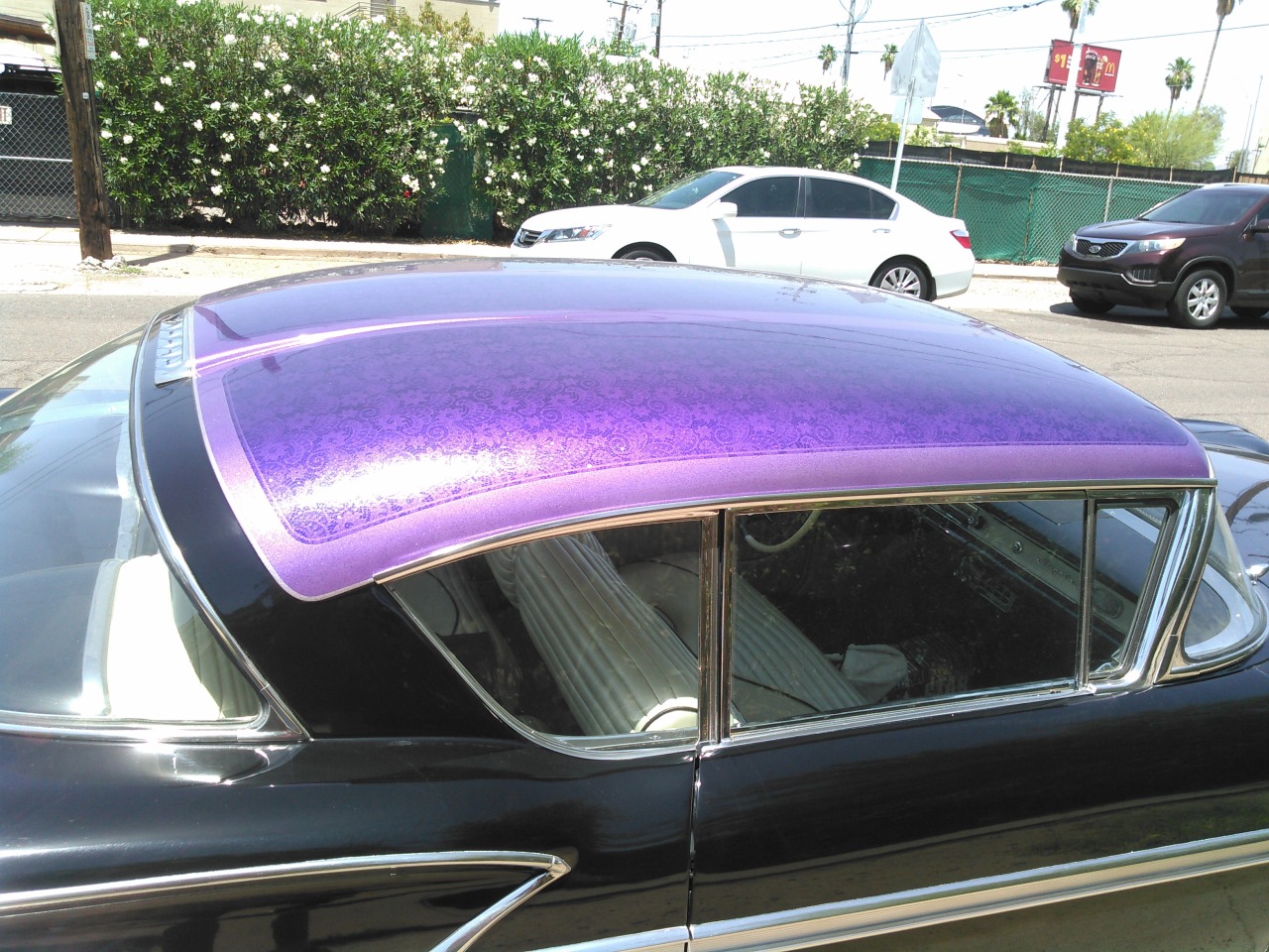 justneedsalittlework:  Awesome ‘58 Chevy Impala spotted in downtown Phoenix, Arizona.
