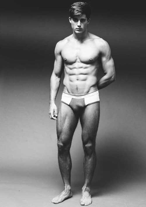 thegayadore:  Pietro Boselli 