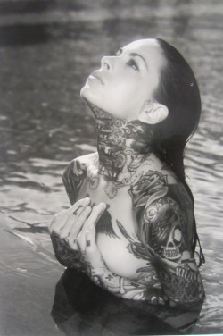 dont-forget-about-inked-girls:Dont Forget About Inked Girls