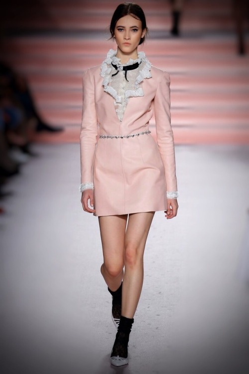miss-mandy-m:Greta Varlese for Philosophy di Lorenzo Serafini Fall 2017