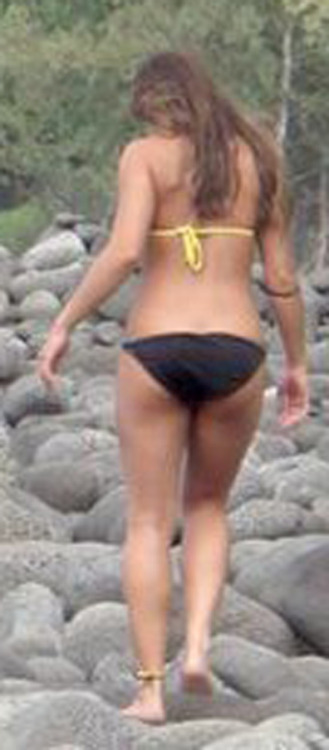 mymarinemindpart2:  Cutie AG Girl pt 2