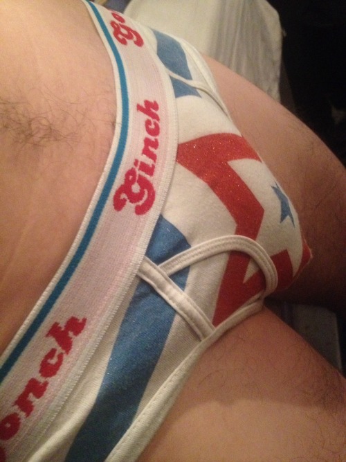 ddmix:  Something a little different before I sleep tonight, tight Felix hipster trunk things, as well as some shiny glittery Ginch Gonch briefs ;)