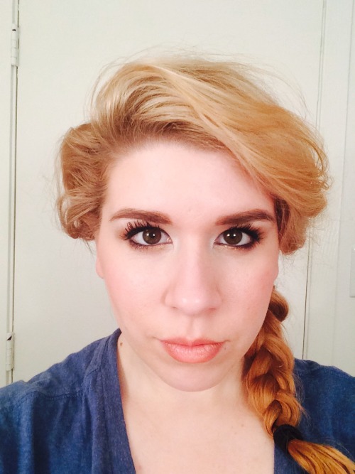 brokenspindle:  // They called me Elsa aaaaall day today …not that I’m complaining.