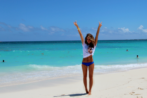 ⚓ Summer blog, follow (;⚓ I follow back similars tannedbeachbabes.tumblr.comDon’t forget to fo