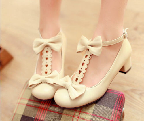 kawaiiconnection:Women’s Lolita Style Low Heel Pumps -   US ภ.98Get your daily dose of cute! Follow KawaiiConnection!
