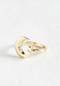 thelosersshoppingguide:  Nighttime Ring &amp; Bracelet 