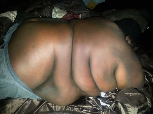 bigfatblackchubbyfan: If you like or want theses men then ReBolg this post