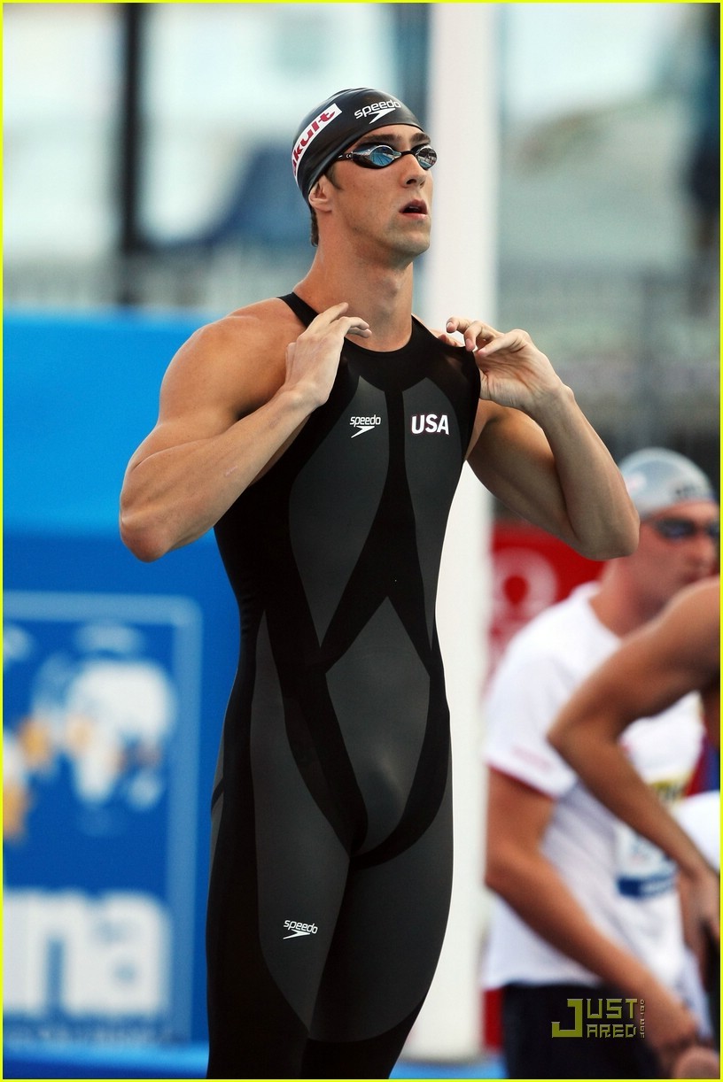 male-celebs-naked:  Michael PhelpsSubmit HERE  ←More Celebs HERE  ←