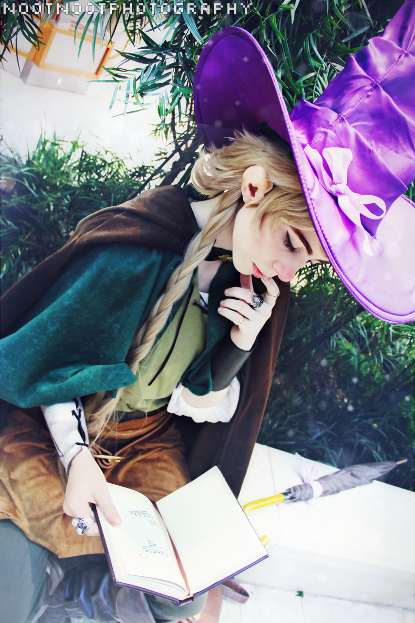 kiyye:  Here are some absolutely BEAUTIFUL shots of my Taako cosplay!!!!!!!!!! The