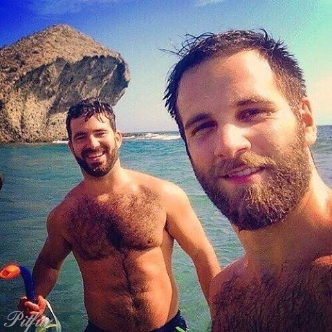 hairymenparadise:Photo