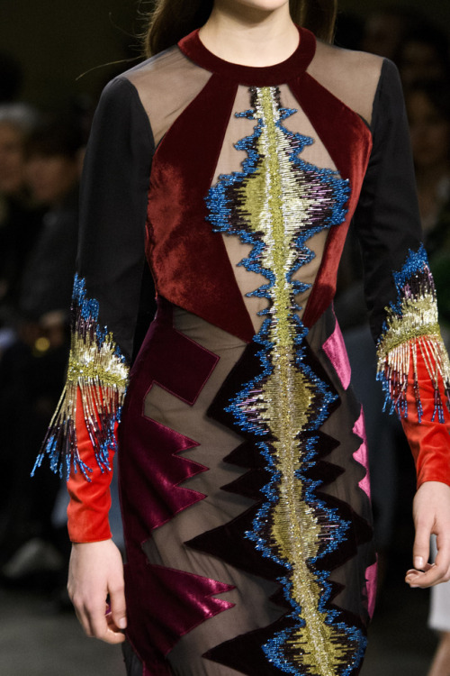 earthshaker1217:  dapenguinninja:  lenousroyal: Mary Katrantzou AW17Inspiration: Walt Disney’s