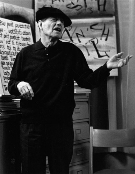Marthe Prévot: Entracte, Portraits of the artist Raoul Hausmann, 1967.Hausmann reciting the sound-po