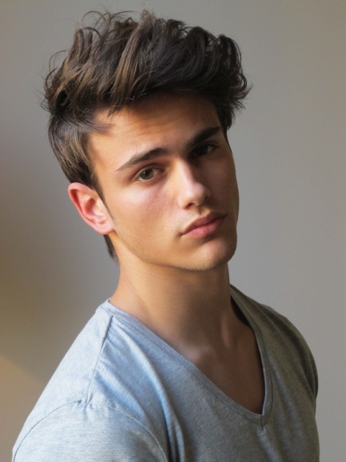 heliogabalusene:  bo2bo:  aclockwork-angel:  I want hair like this!  I want a face like this!   I want. Period.