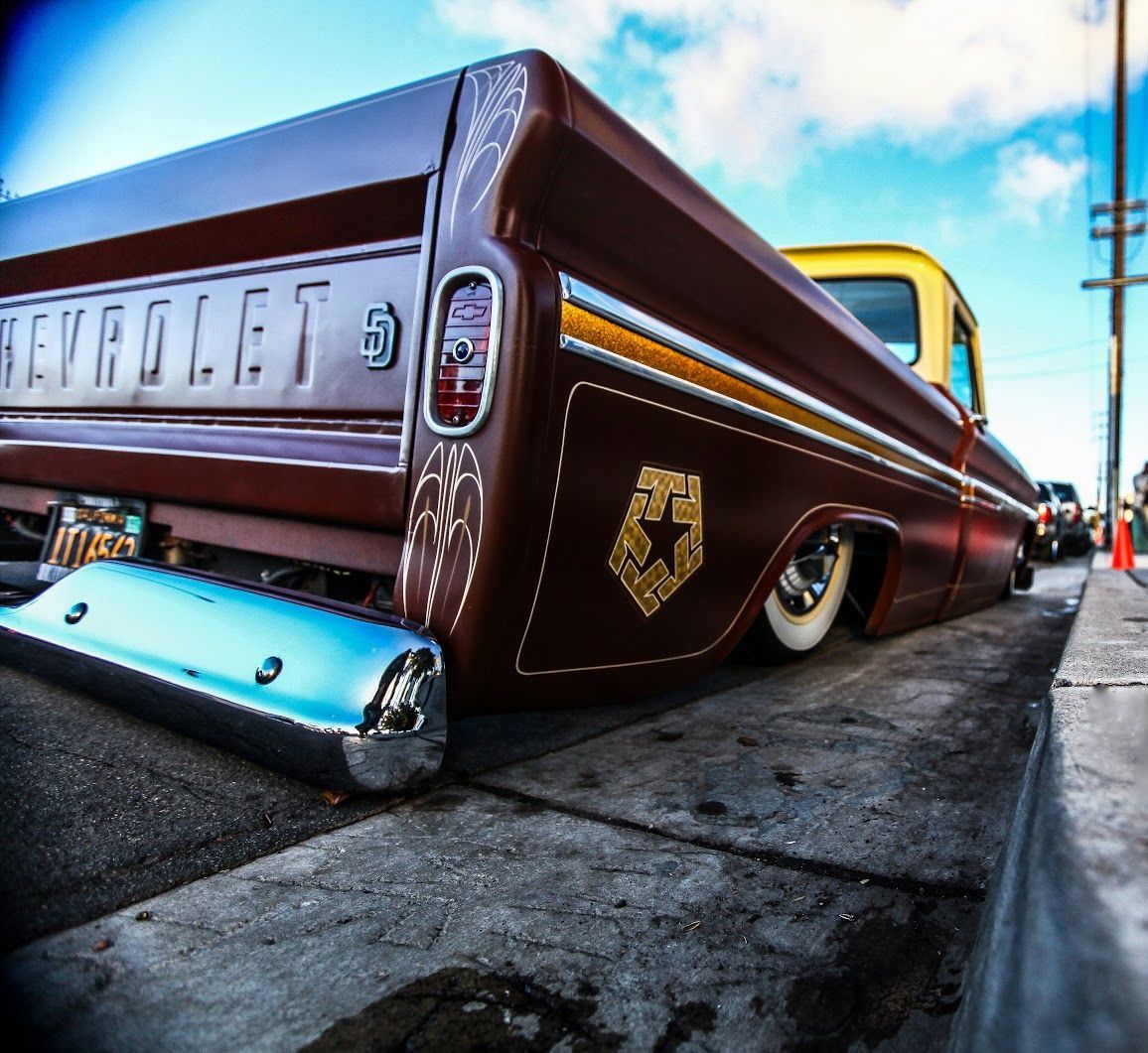 Pin Ups, Rat Rods and Hot Rodz