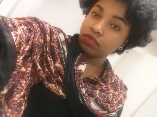 vintageesoull:  Blackout 💋✌  😍