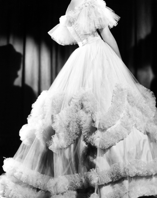 XXX deforest: Joan Bennett wearing a bouffant photo