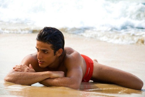 flood-shadow-in-zoo:  Bruno Di Angelis Brazilian Model part 01 