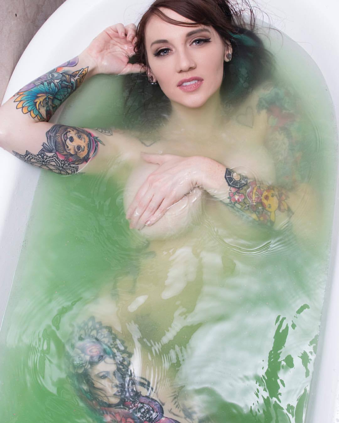 Patreon erica fett