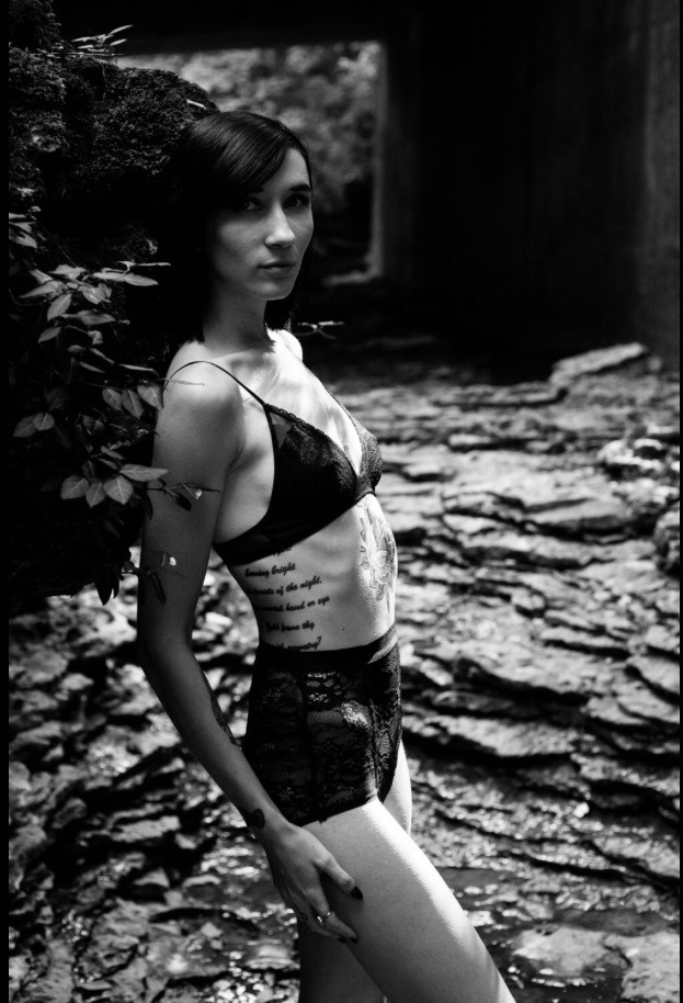 jackzilla-photo:  gypsyrose27:  Another shot by jackzilla-photo.  I can’t wait
