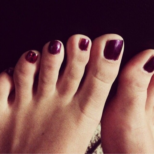 She used to post her pedicures all the time