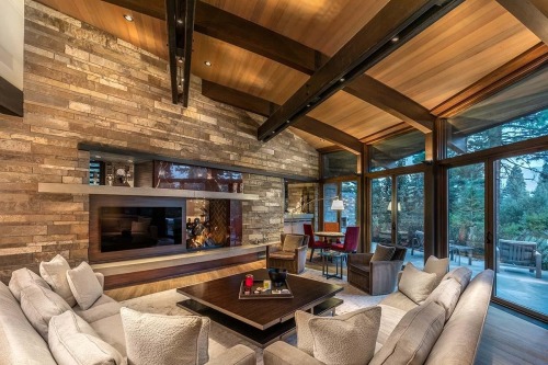 $11,495,000 / 8046 sq ft2011Truckee, California