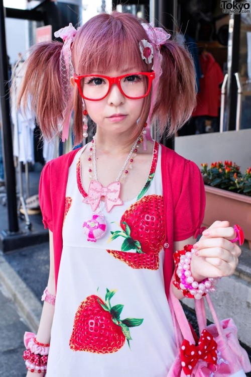 Porn Pics tokyo-fashion:  Moco from Strawberry Planet/Mello!