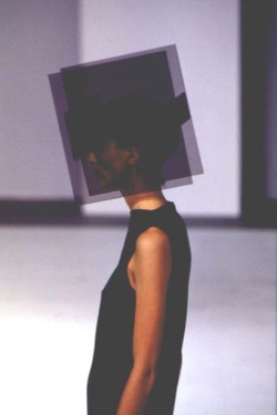 velvetrunway:  Hussein Chalayan S/S 1999Posted