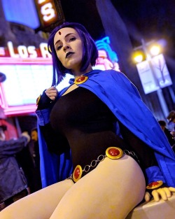 love-cosplaygirls:  [self] Raven from Teen Titans by simrell