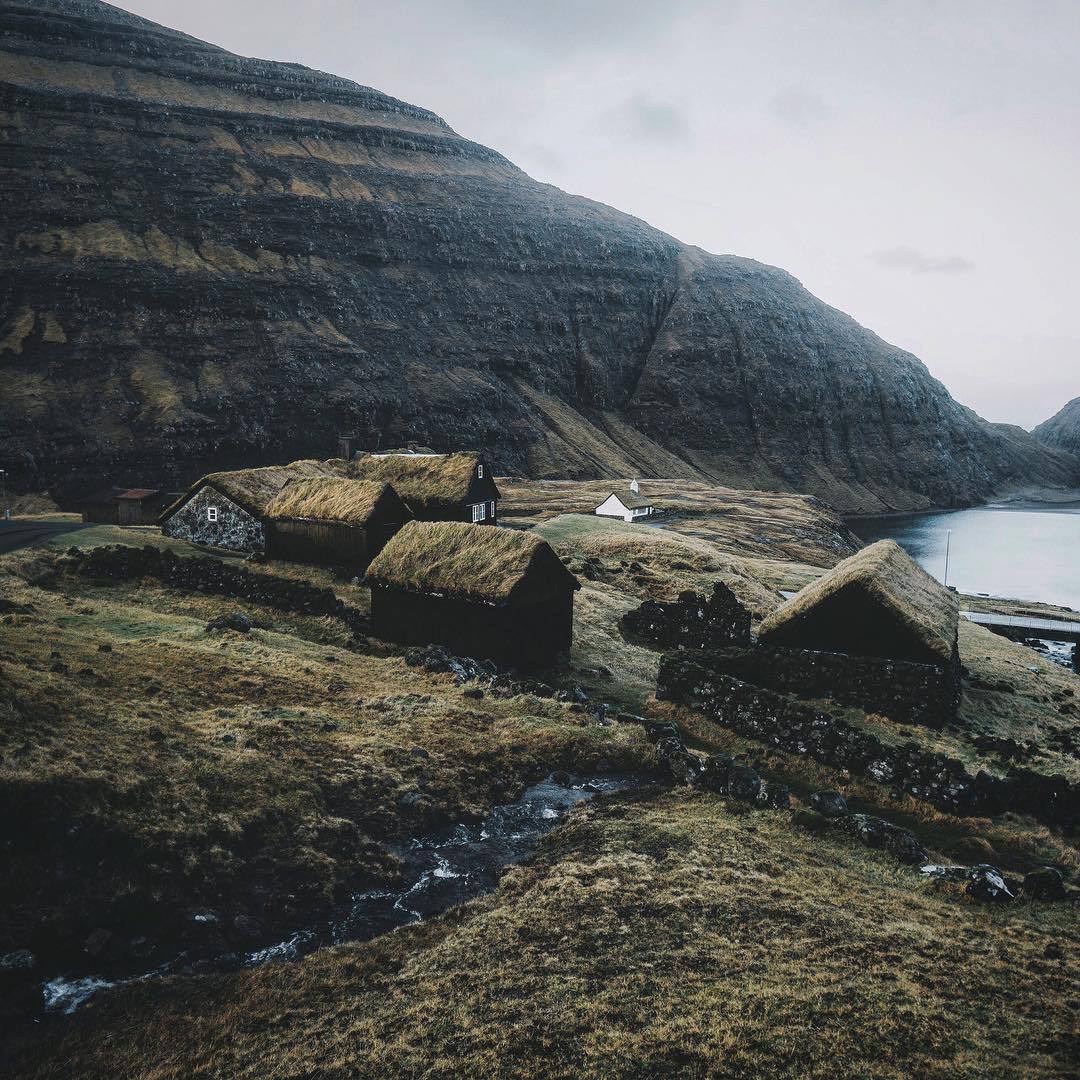 banshy:  Faroe Islands by Fabio Zingg