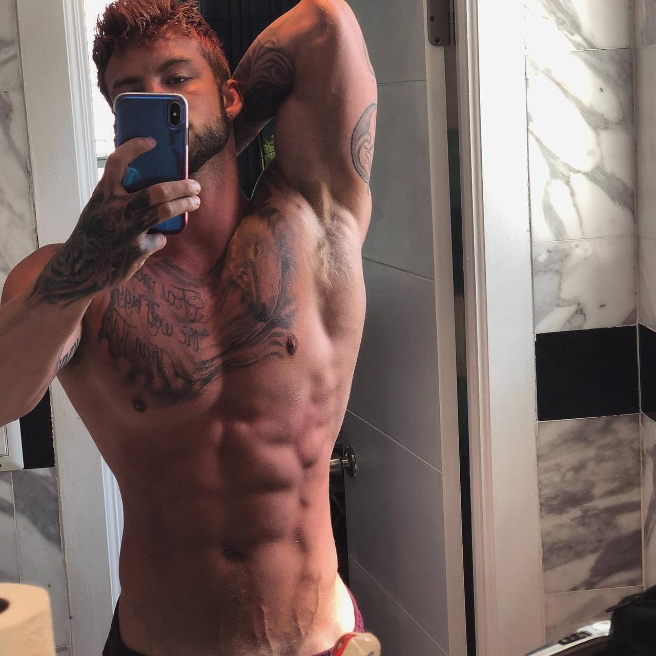 thehottestmenaround:Dustin mcneerhttps://www.instagram.com/markdmafia/